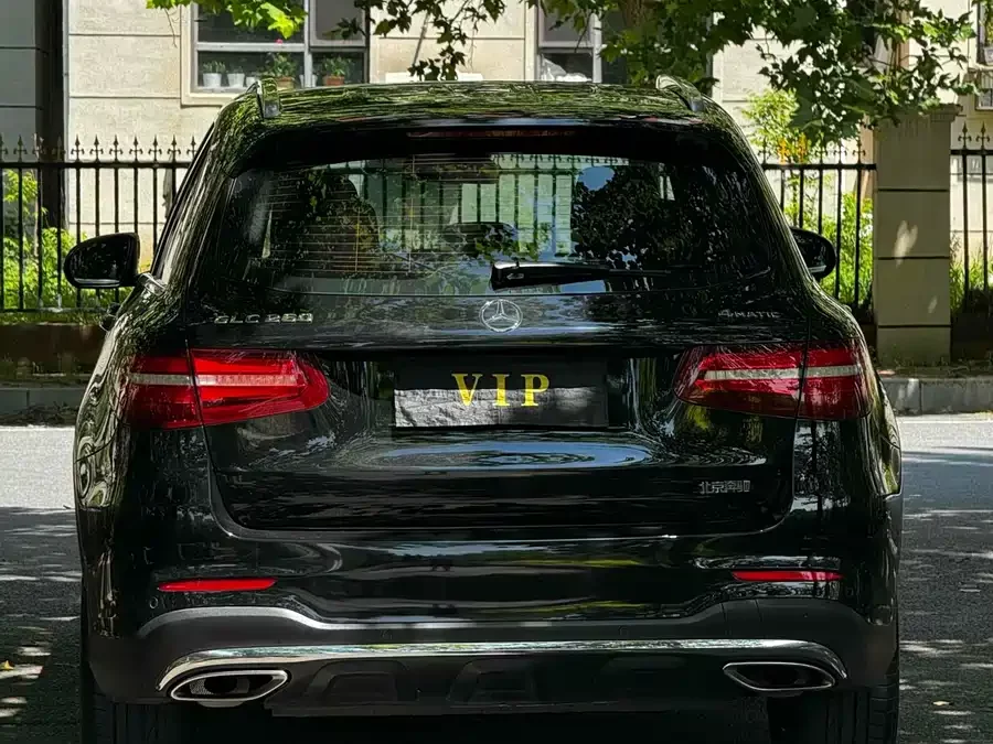 Mercedes Benz GLC