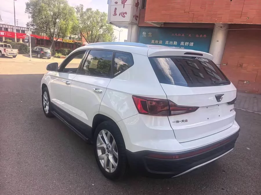 Jetta VS5