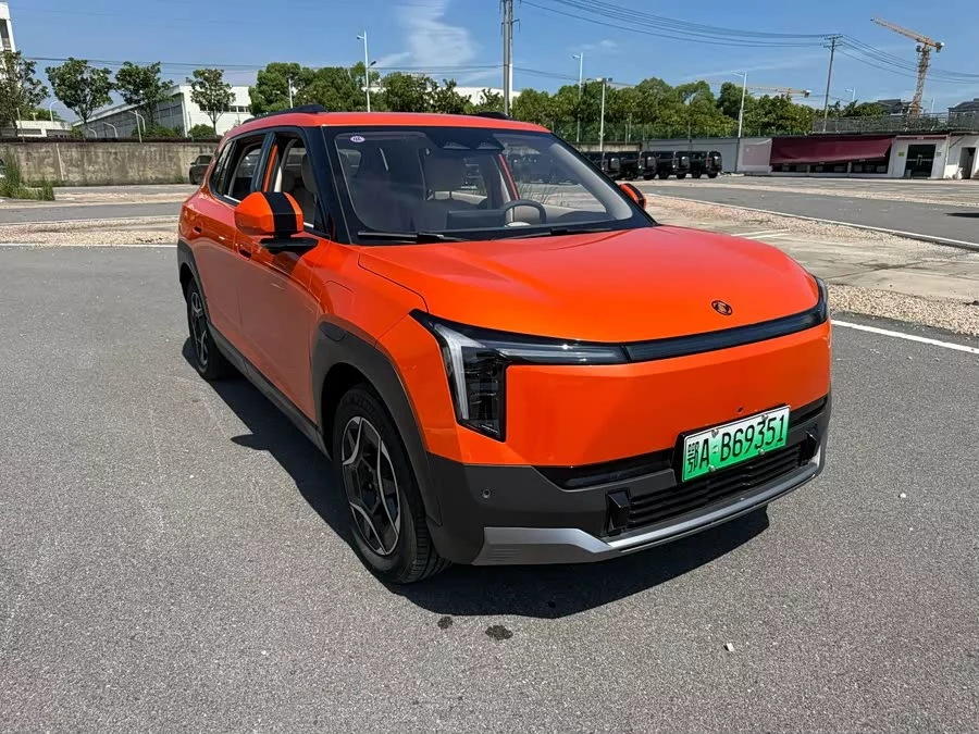 Dongfeng Nano 06