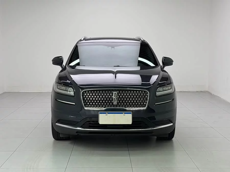 Lincoln Navigator