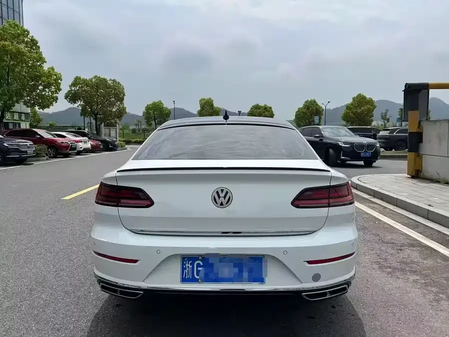 Volkswagen FAW- CC