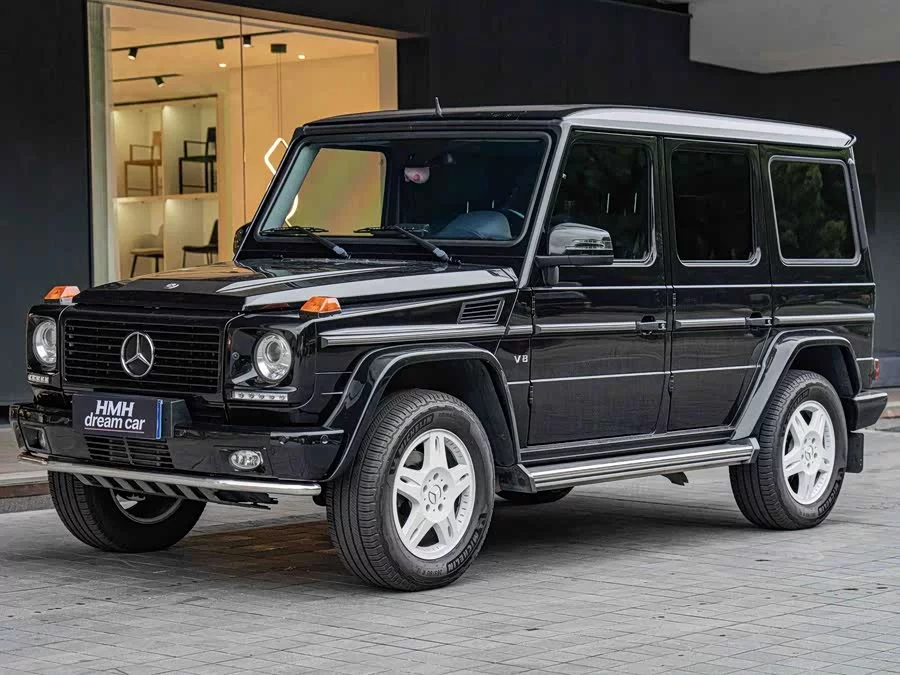 Mercedes Benz G-rated