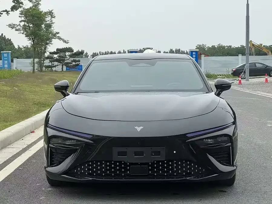 NETA Nezha S