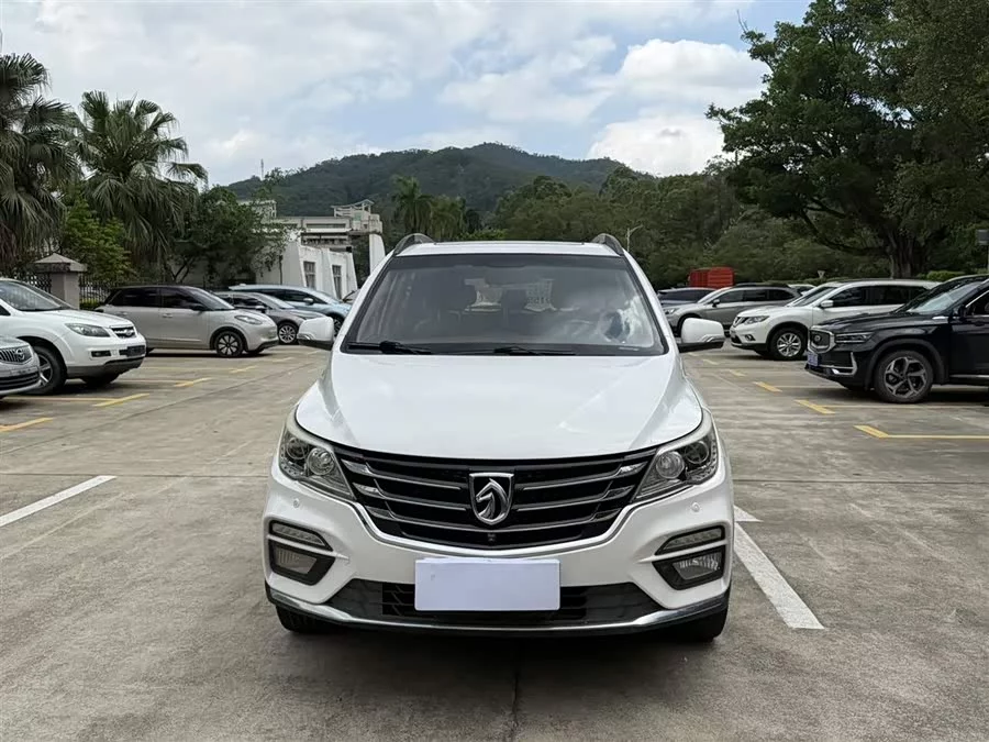 Baojun 560