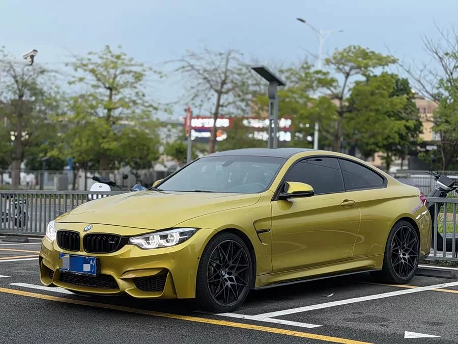 BMW M4