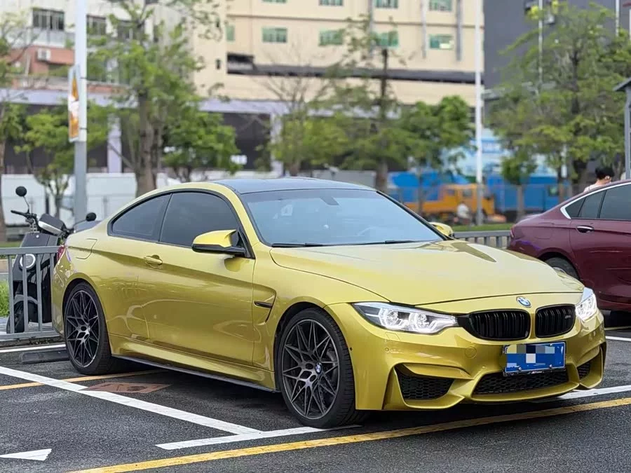 BMW M4