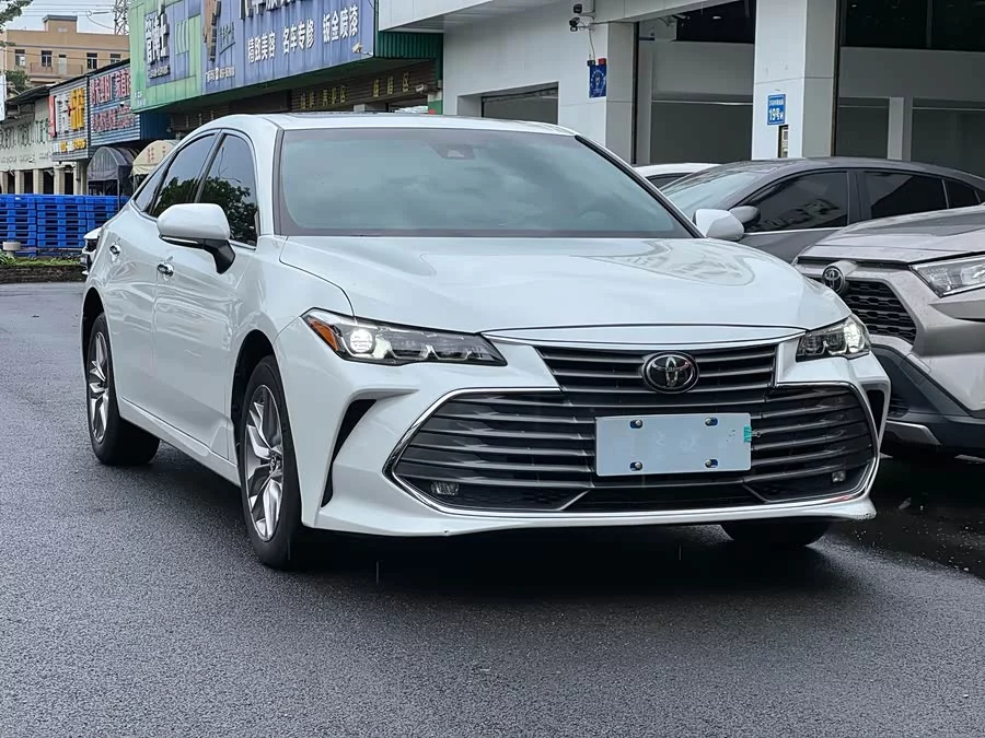Toyota Avalon