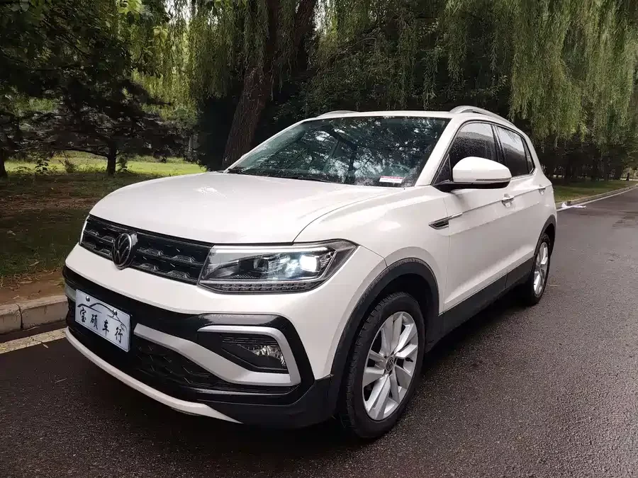 Volkswagen T-Cross (Tukai)