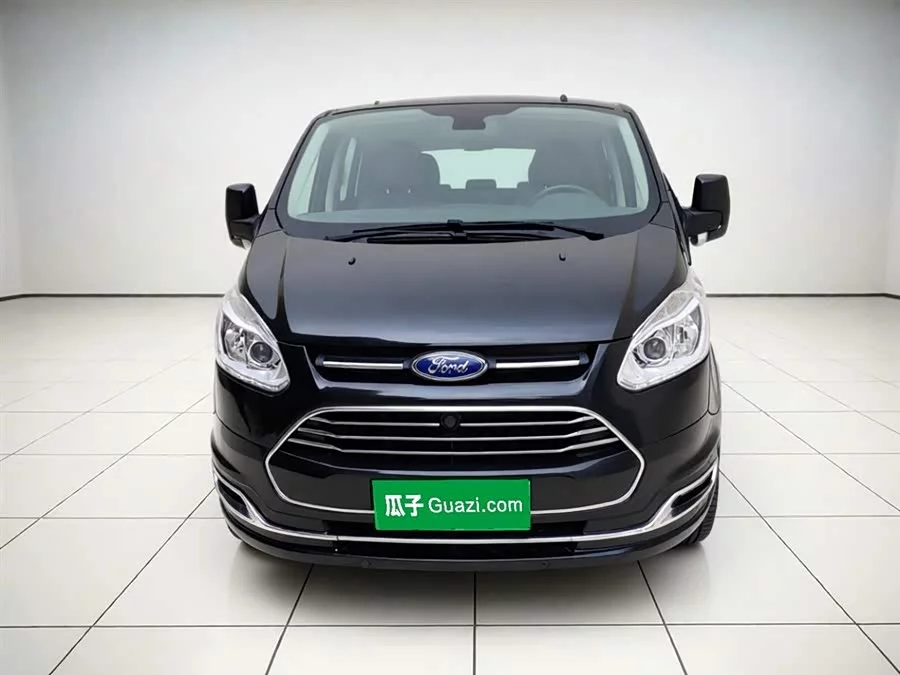Ford Tourneo