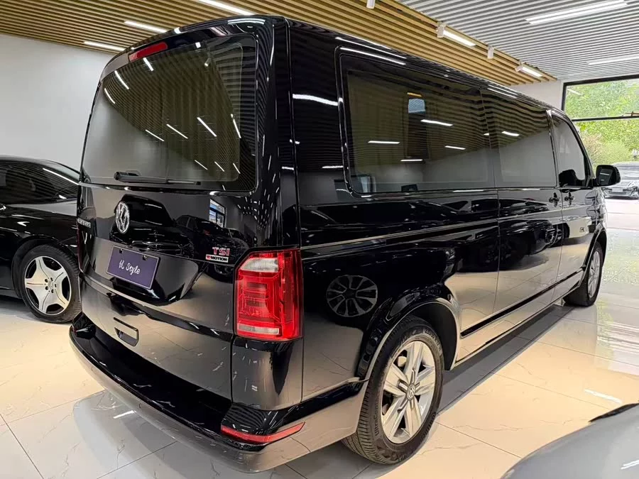 Volkswagen Caravelle