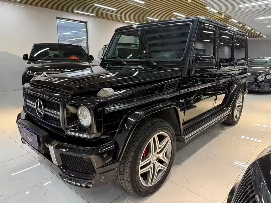 Mercedes Benz G-rated