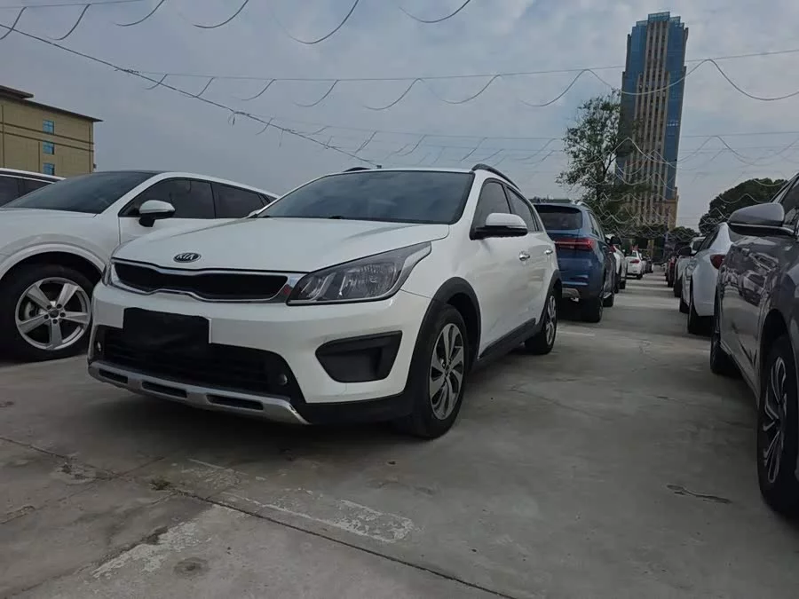 Kia KX CROSS