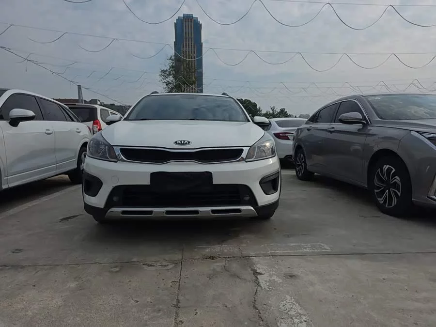Kia KX CROSS