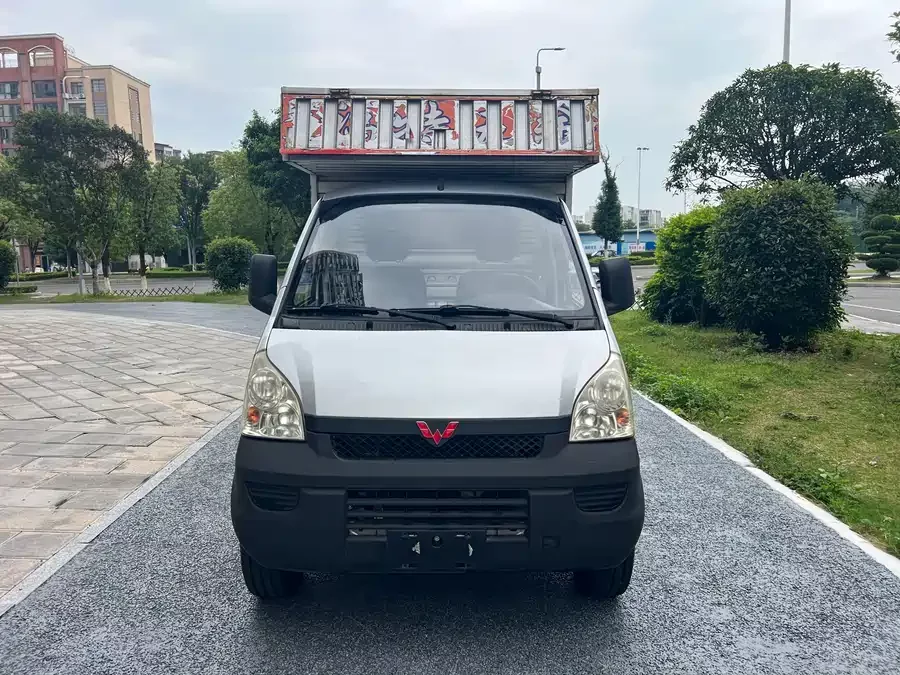 Wuling Rongguang light truck