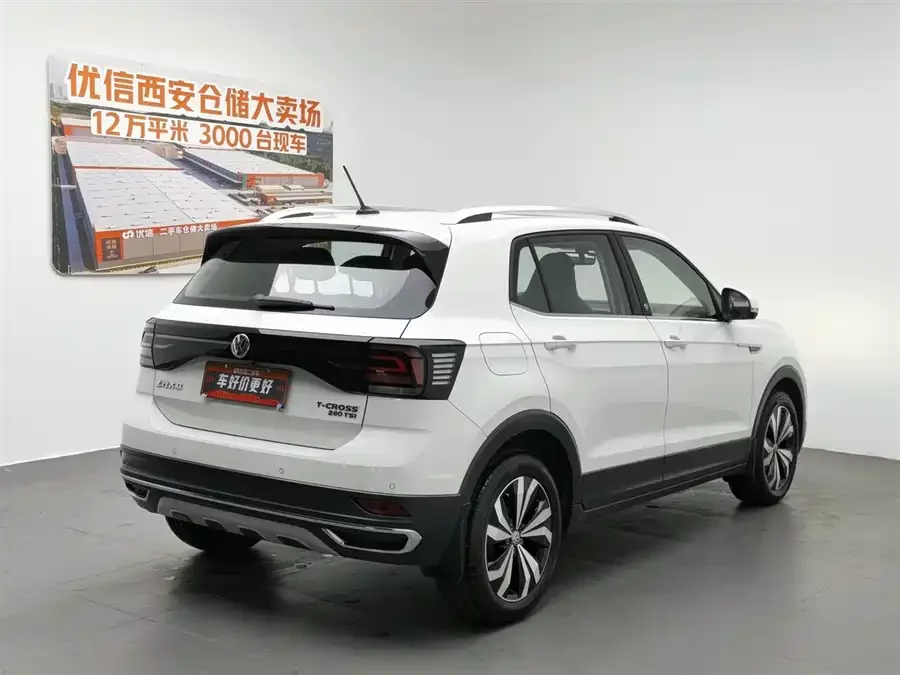 Volkswagen T-Cross (Tukai)