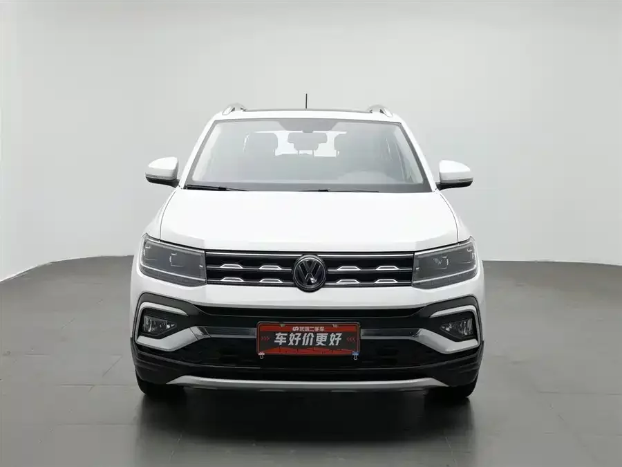 Volkswagen T-Cross (Tukai)