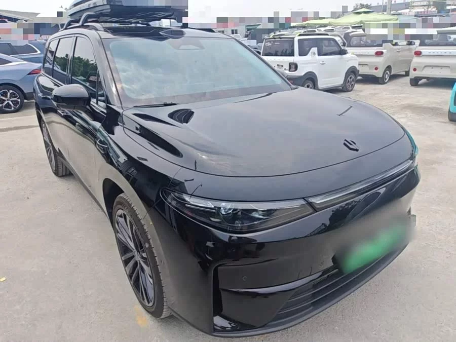 Leapmotor C16