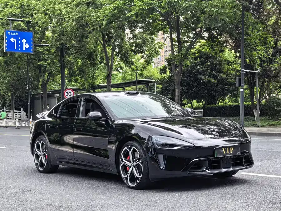 Xiaomi SU7