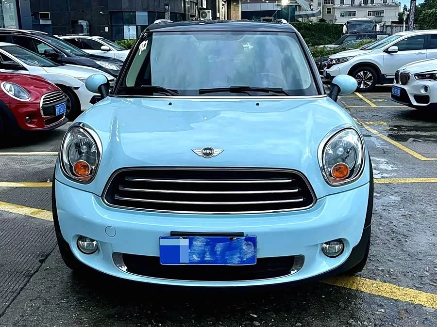 MINI COUNTRYMAN