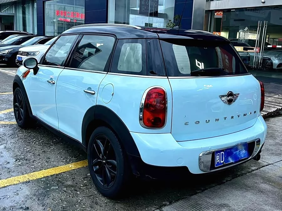 MINI COUNTRYMAN