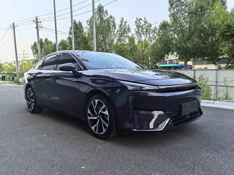 Geely Galaxy L6