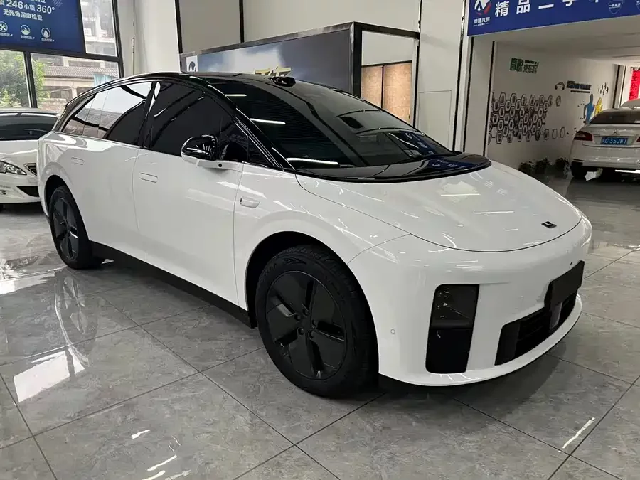 Li Auto i6