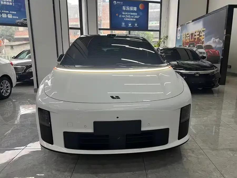 Li Auto i6