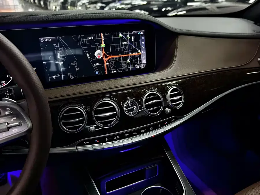 Mercedes Benz S class