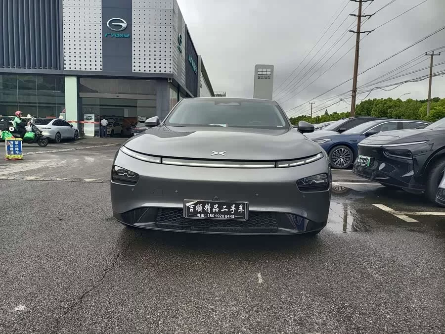Xpeng P7