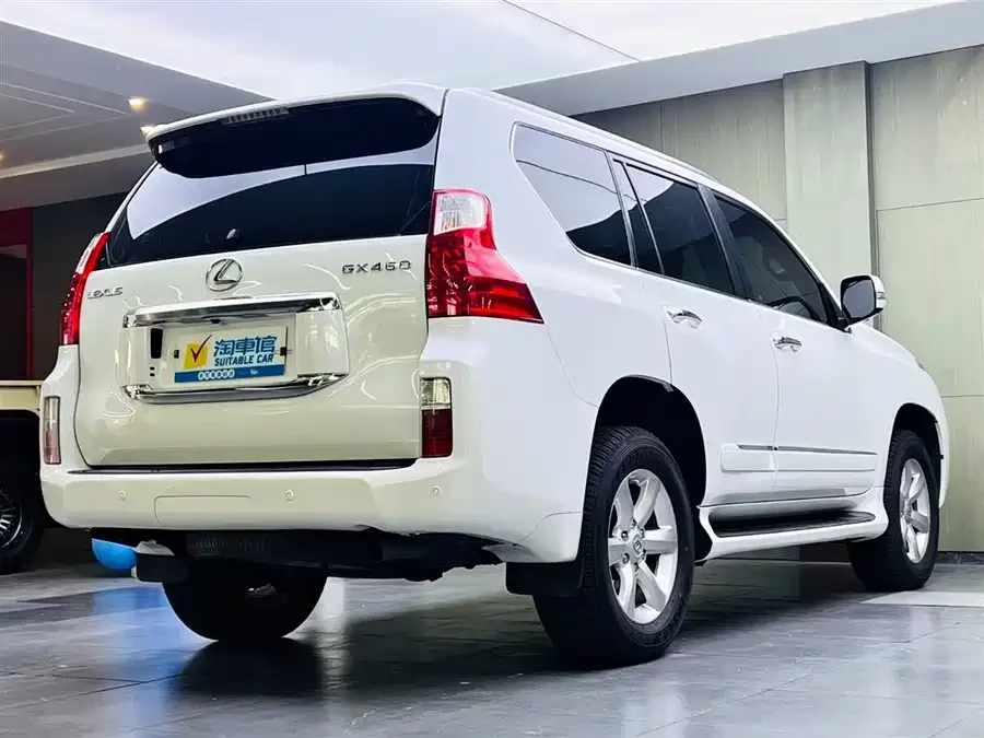 Lexus GX