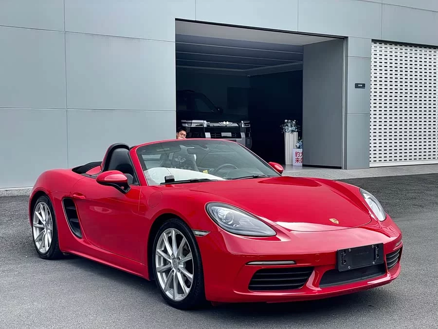 Porsche 718