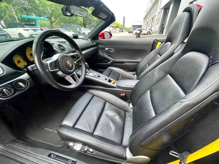Porsche 718