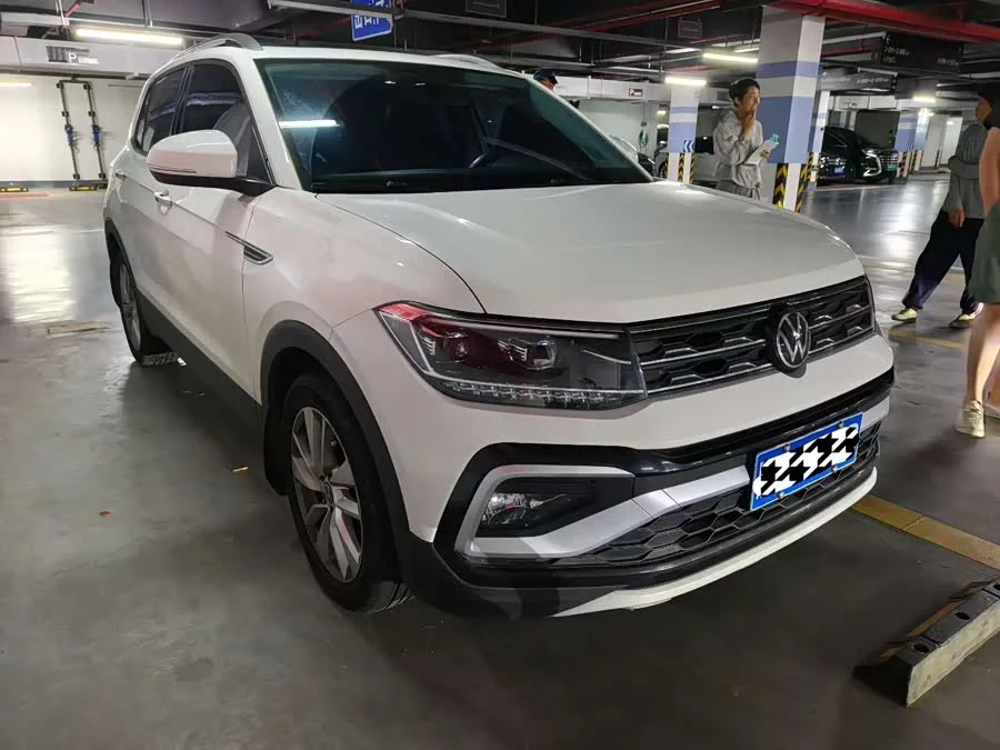 Volkswagen T-Cross (Tukai)