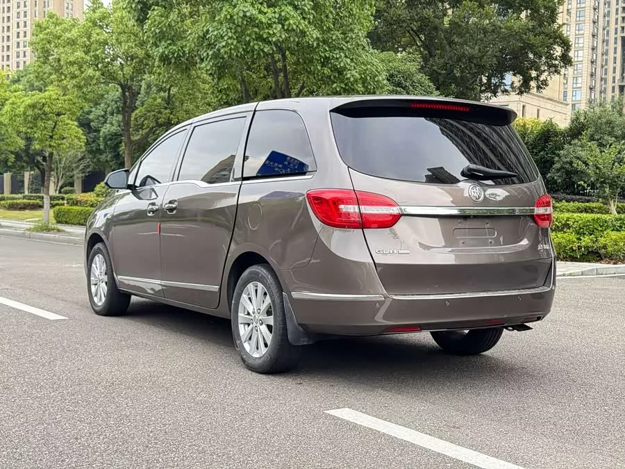 Buick GL8