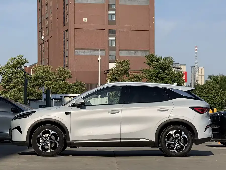BYD Yuan PLUS