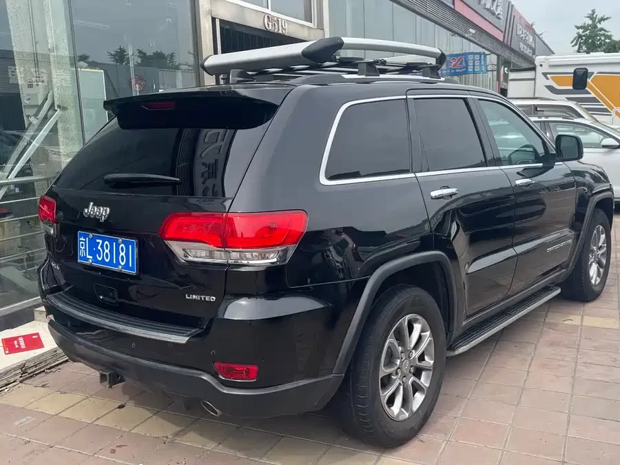 Jeep Grand Cherokee