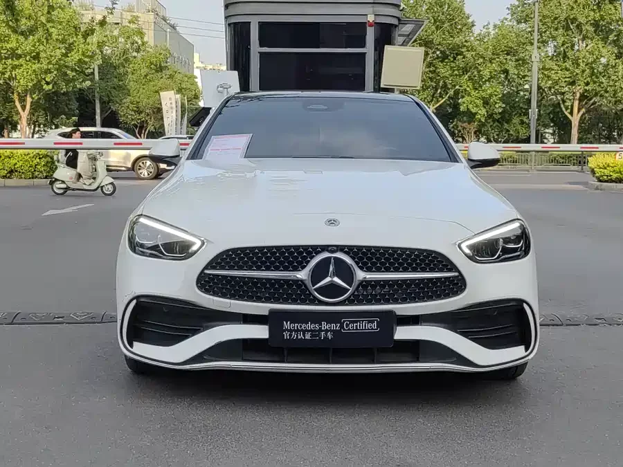Mercedes Benz C-class new energy