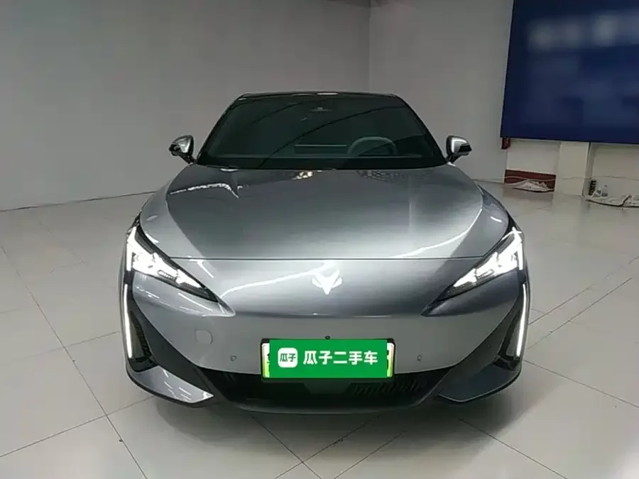 ARCFOX Alpha S5