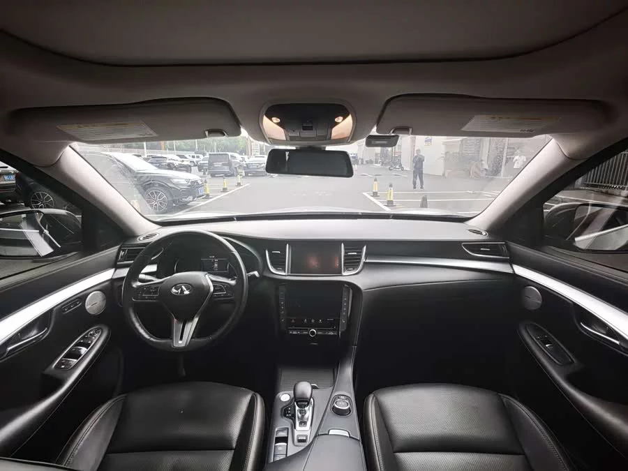 Infiniti QX50
