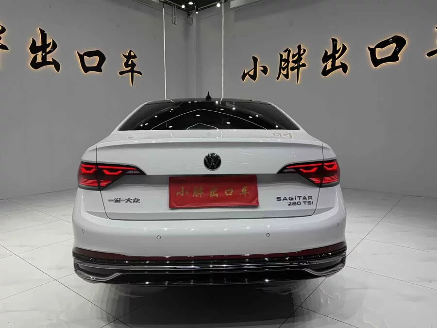 Volkswagen Sagitar