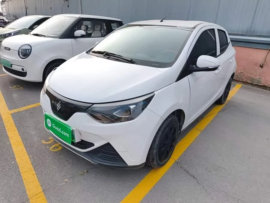 Jiangling Easy EV2