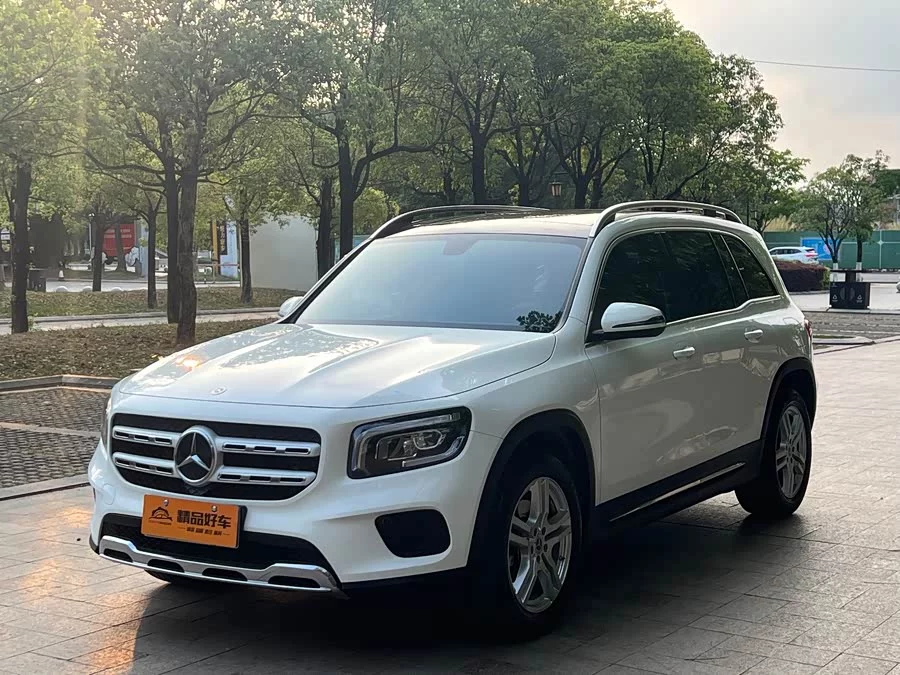 Mercedes Benz GLB