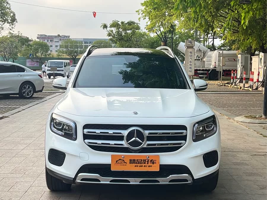 Mercedes Benz GLB