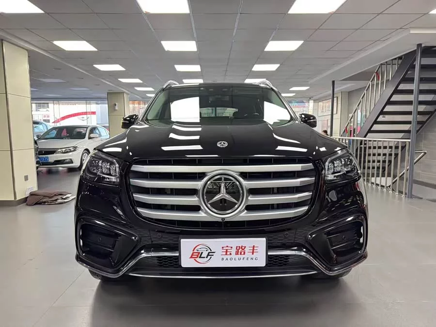 Mercedes Benz GLS