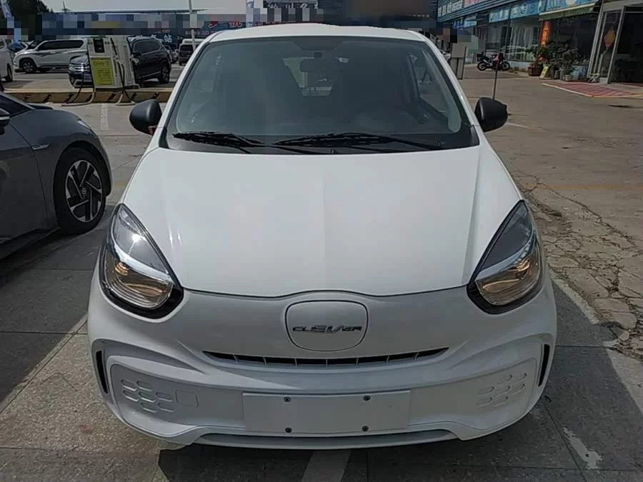 Roewe CLEVER