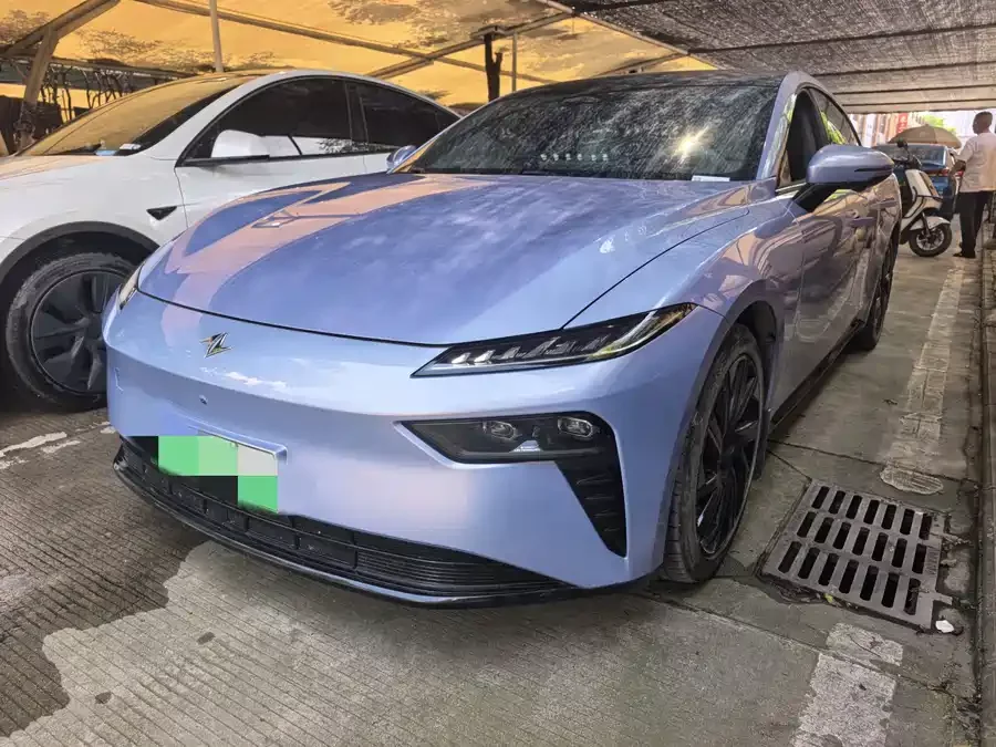 Dongfeng eπ007