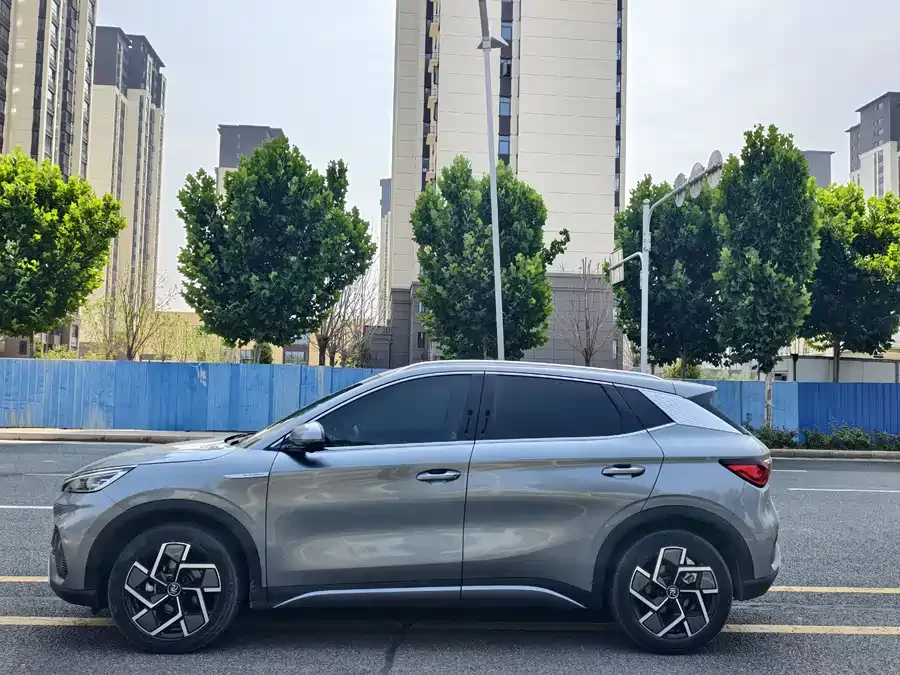 BYD Yuan PLUS