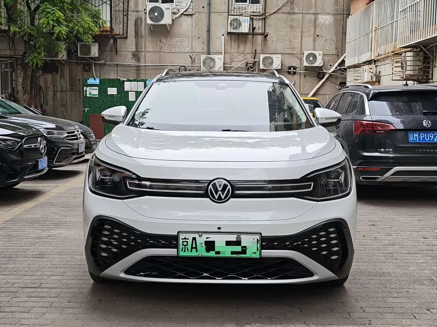 Volkswagen ID.6 CROZZ