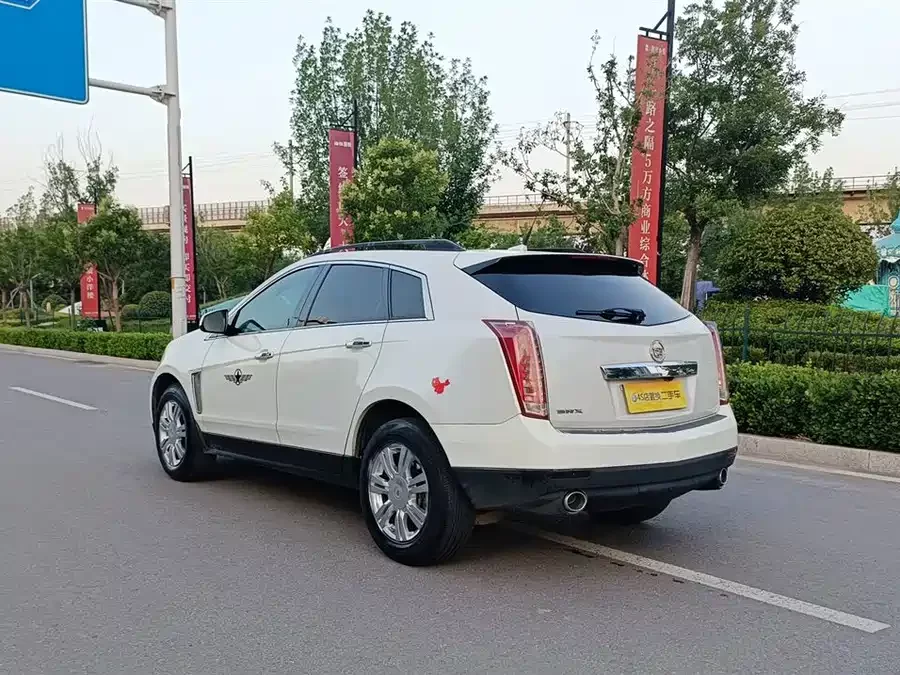 Cadillac SRX