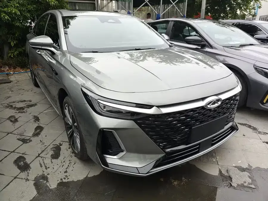 Chery Arrizo 8